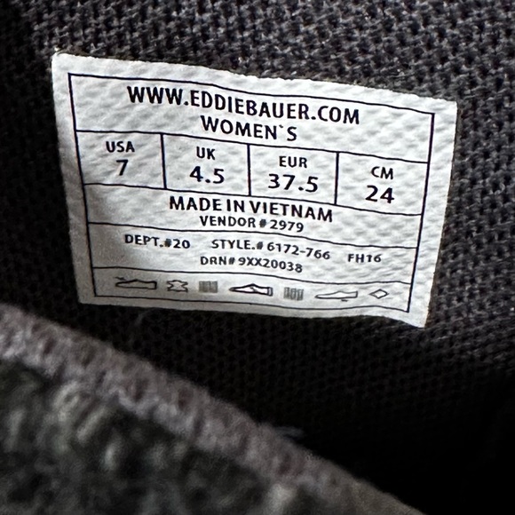 Women’s Eddie Bauer Leather Booties - Picture 5 of 5